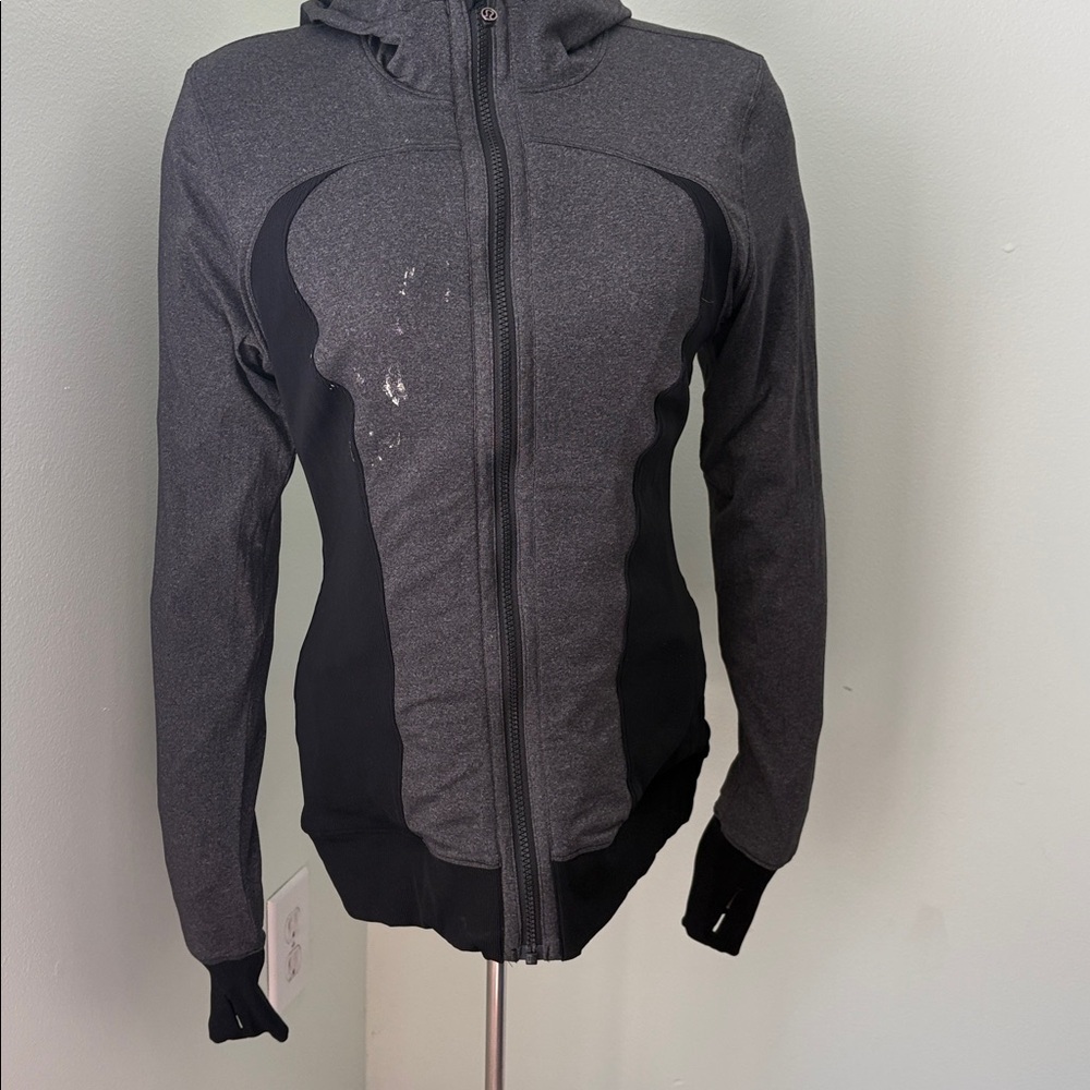 Lululemon reversible dance to studio jacket size 8 - flawed - Picture 8 of 11